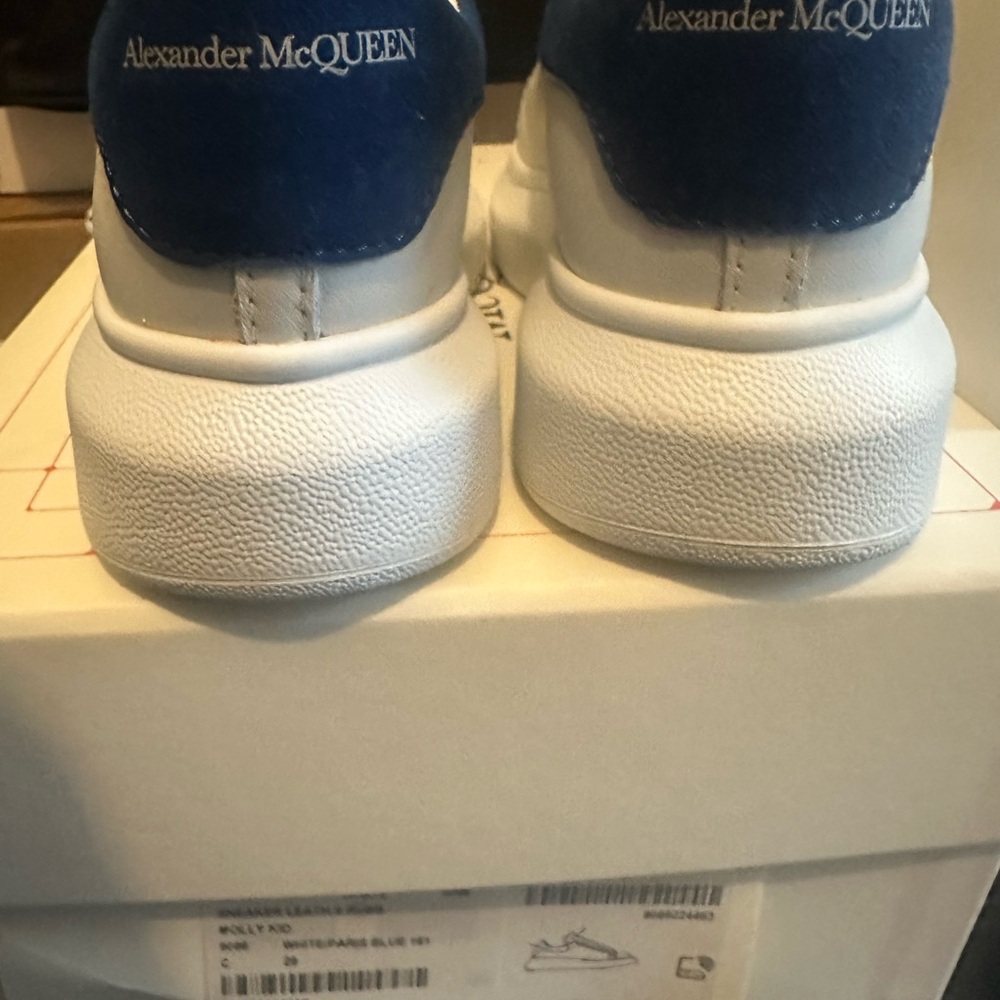 Alexander McQueen Kids Sneakers in White and Blue